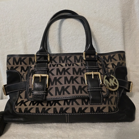 Michael Kors Brown and Black Signature Satchel - Picture 1 of 7